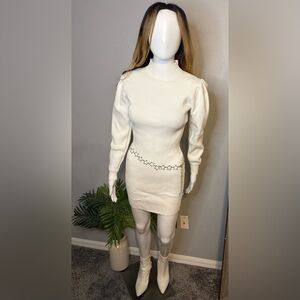 Chic White Long Sleeve Dress